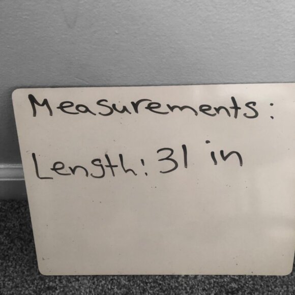 Tommy Hilfiger Black Leather Crossbody Bag | Perfect for Everyday Use - Picture 10 of 10